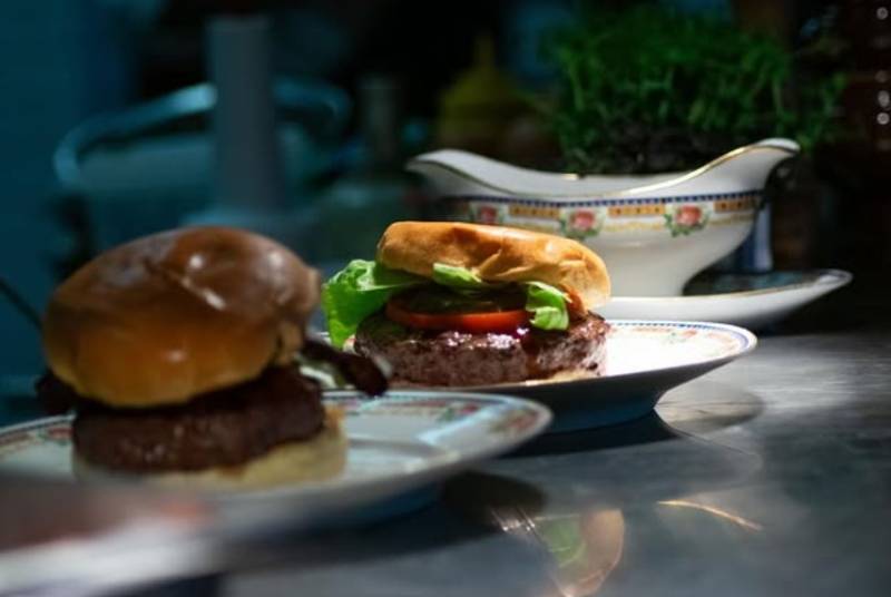 Offrir un bon cadeau dans notre restaurant Au Bel Avenir proche de Lyon